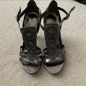 Kenneth Cole Heels NWOT